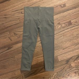 Spanx cropped leggings